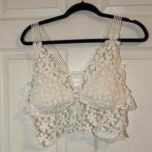White Lace Brallette